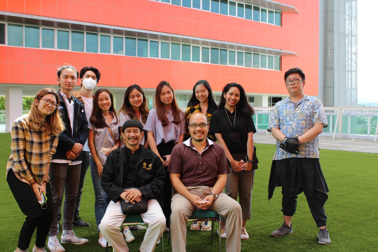 Management-Broadcast_4